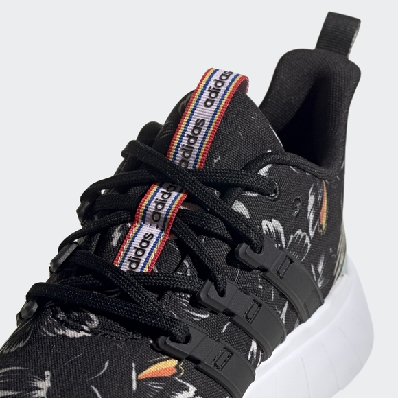 Adidas Questar Flow - Picture 9 of 11